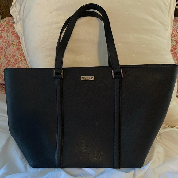 kate spade Handbags - Kate Spade Large Tote